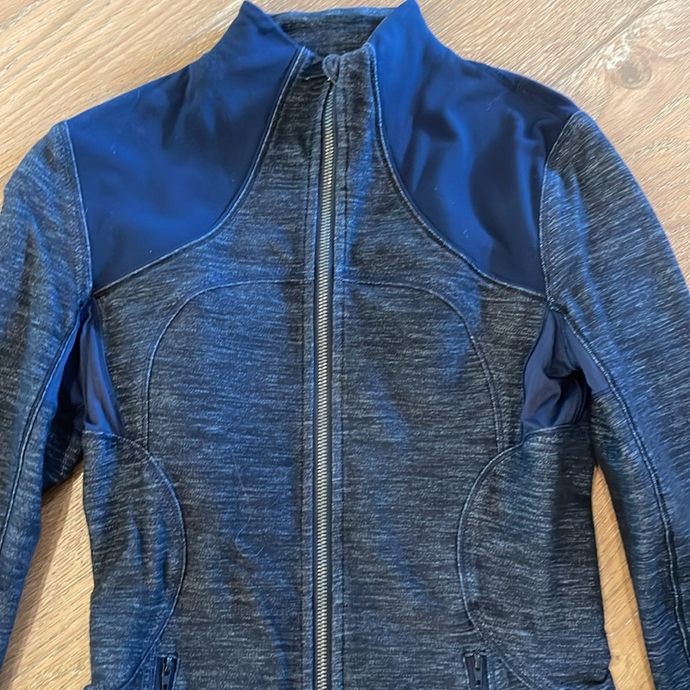 Lululemon Jacket - Picture 2 of 7